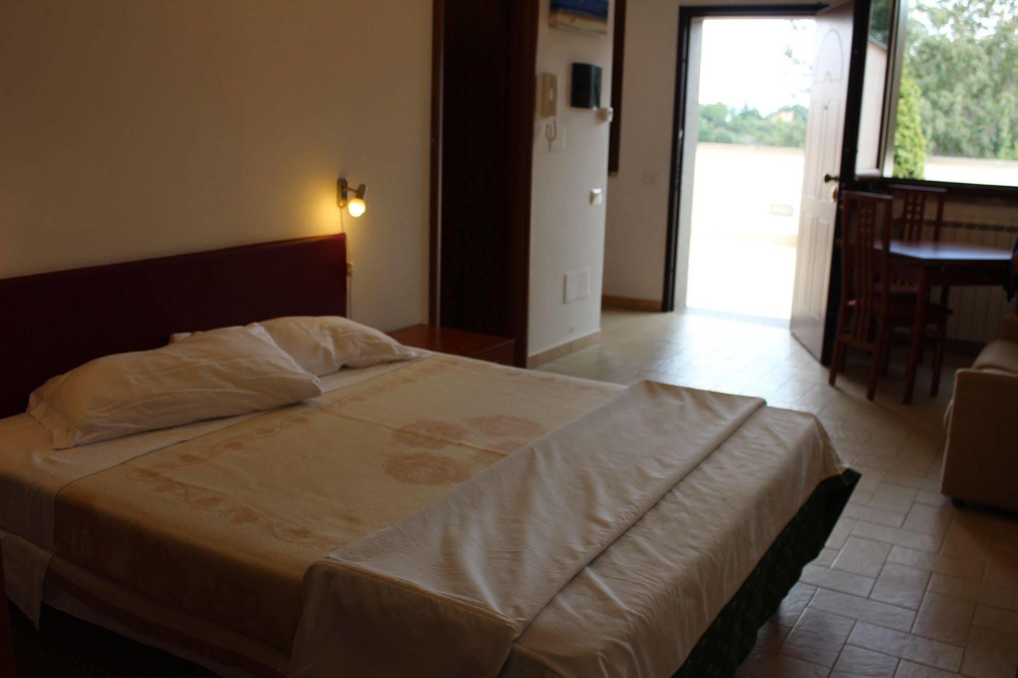 Aparthotel Il Casaletto Dei Ludi Aranova Zewnętrze zdjęcie