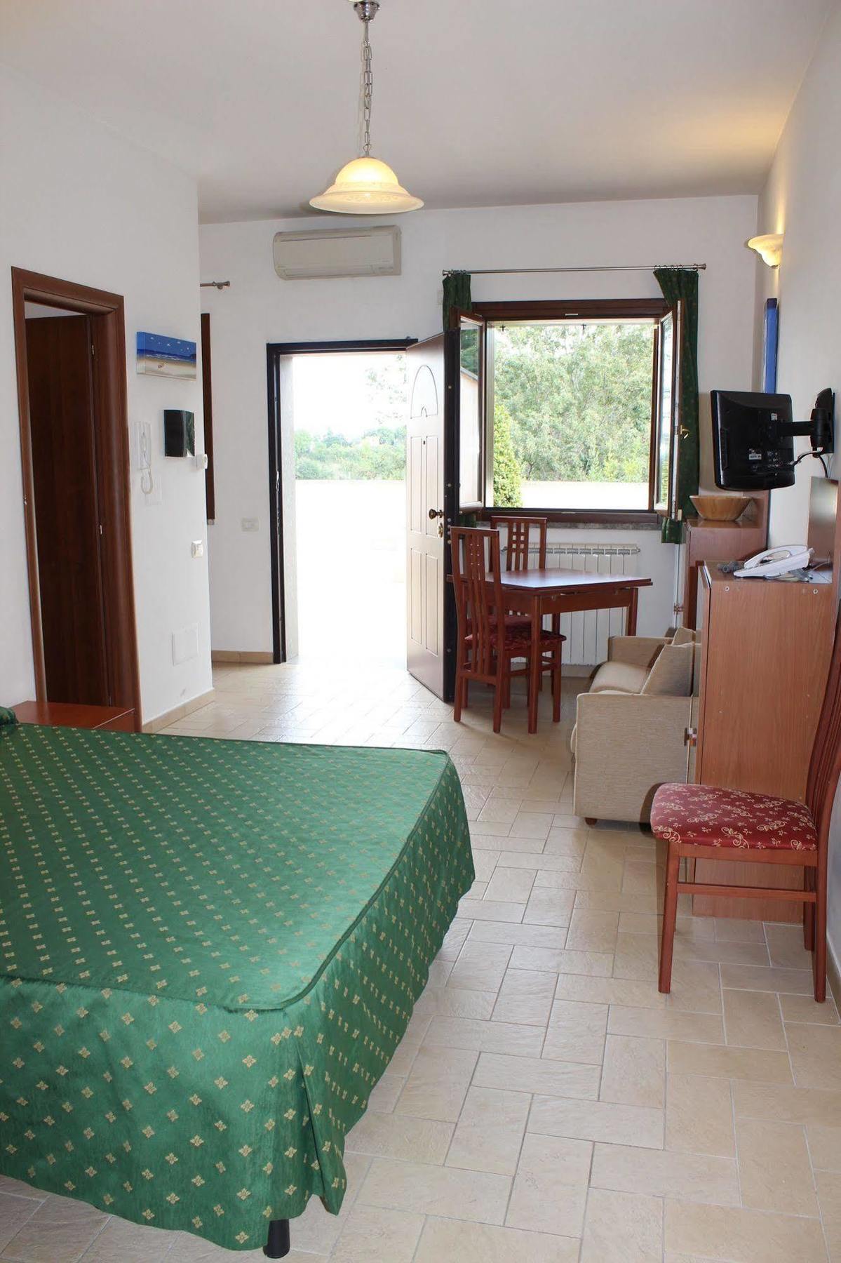 Aparthotel Il Casaletto Dei Ludi Aranova Zewnętrze zdjęcie